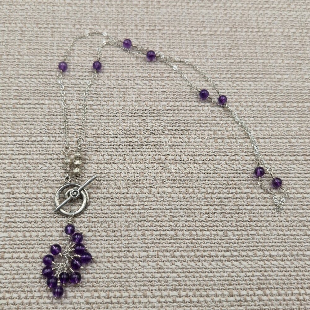 19.5 Inch Sterling Silver Amethyst Stones With Wave Clasp Necklace A6064
